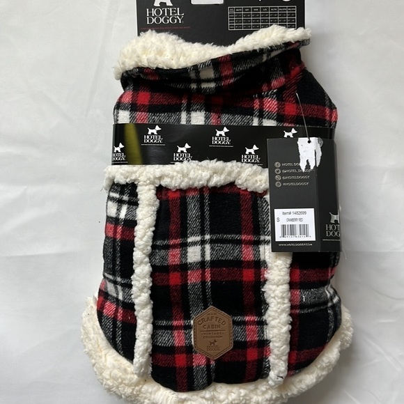 HOTEL Doggy Dog Coat. - Picture 2 of 3